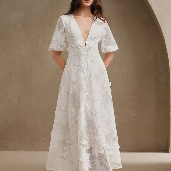 White Elegant Women's Floral Embellished Mid-Sleeve Midi Dress - Picture 5 of 6